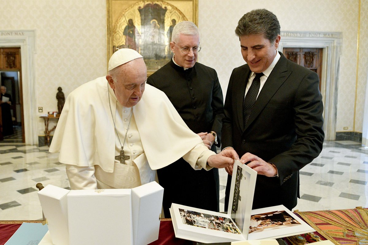 IKRPresident's tweet photo. I’m honored to meet Pope Francis today &amp; delighted to see His Holiness in good health. @Pontifex stressed the importance of preserving peace &amp; fraternity among Iraq’s communities. I reiterated my commitment to continue promoting peace &amp; coexistence in Kurdistan , Iraq &amp; beyond. https://t.co/1mnv4gzB3J