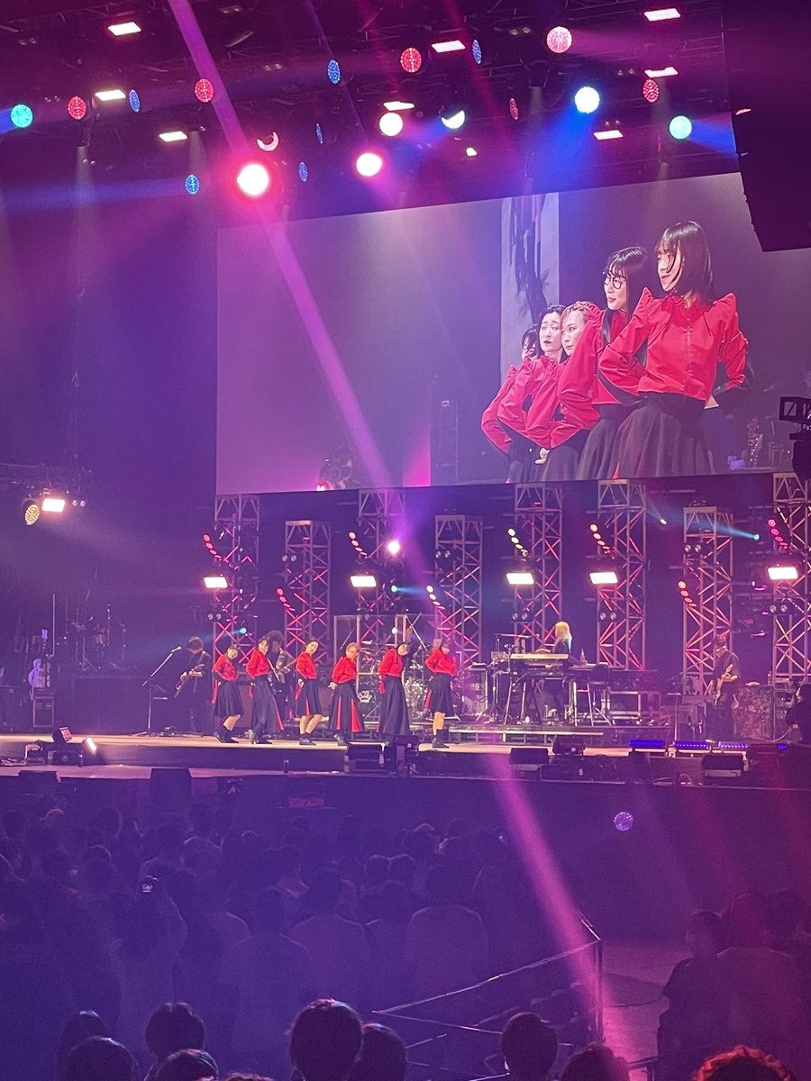 m__bish17's tweet photo. UVER vs  BiSH サイコウでした😮‍💨❤️‍🔥
#BiSHiSOVER #UVERBiSH https://t.co/xBCDXzAWVi