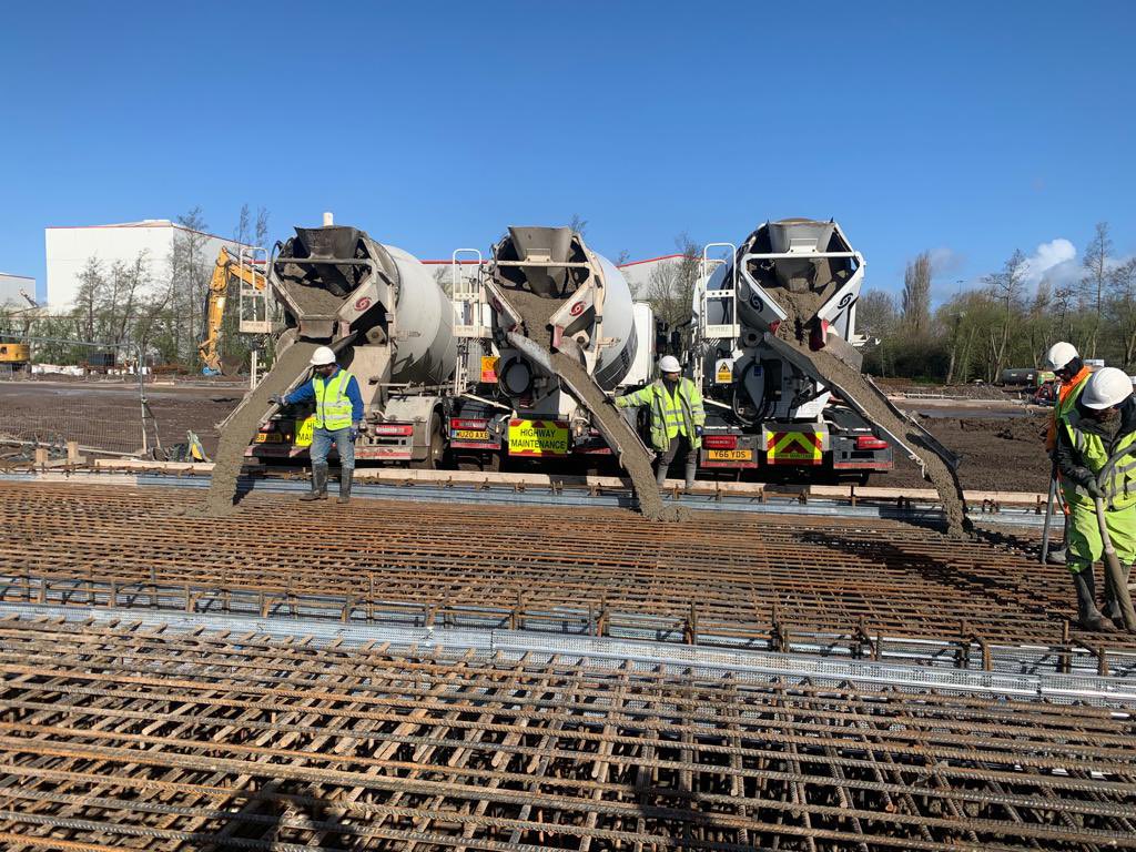 sgceltd's tweet photo. What a lovely morning - Perfect for todays 400m3 pour #sgce #loveconstruction #CivilEngineering https://t.co/UToSJiFl0C