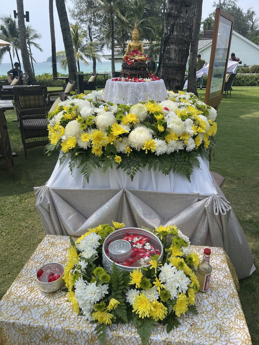 Leanne Thompson tweet media