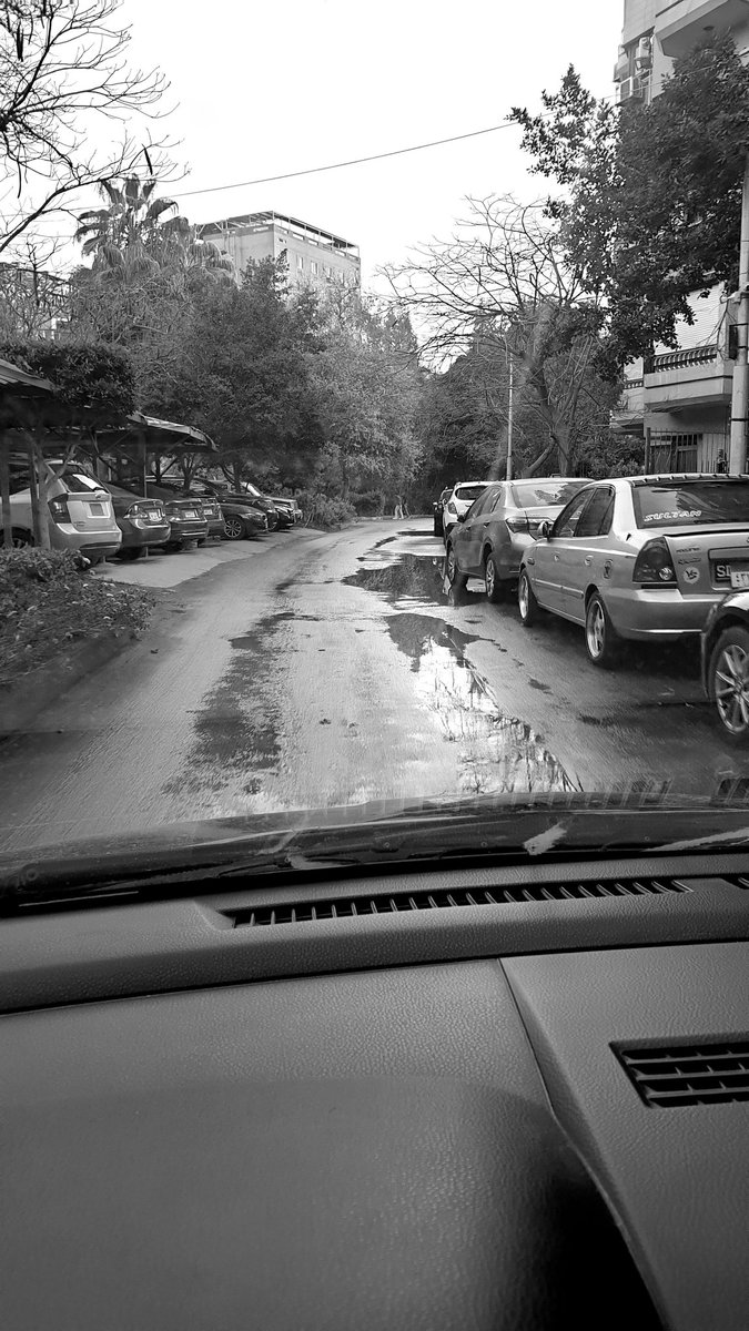 ZaidAAlia's tweet image. يامدينة فيكى ماشى
قلبى قمراية بشواشى
#rainyday #streetphoto #randomshot #love #feel #maadi