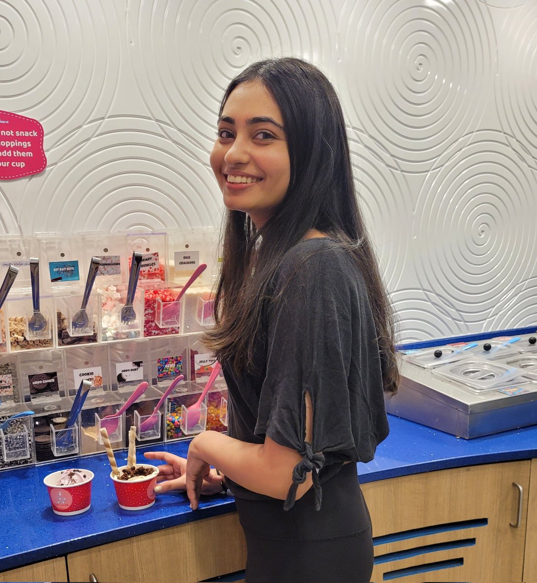 Prerna555's tweet photo. Can have froyo everyday https://t.co/I6dEiLt02s