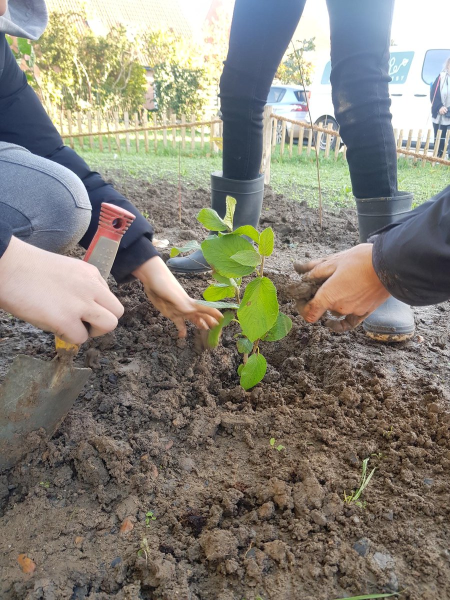 Nous avons un impact direct sur l’utilisation des sols et des ressources.

Et nous savons que ne pas agir entraînerait des conséquences sur l’état des surfaces naturelles, des paysages, des habitats et de la biodiversité, comme sur la qualité des eaux.