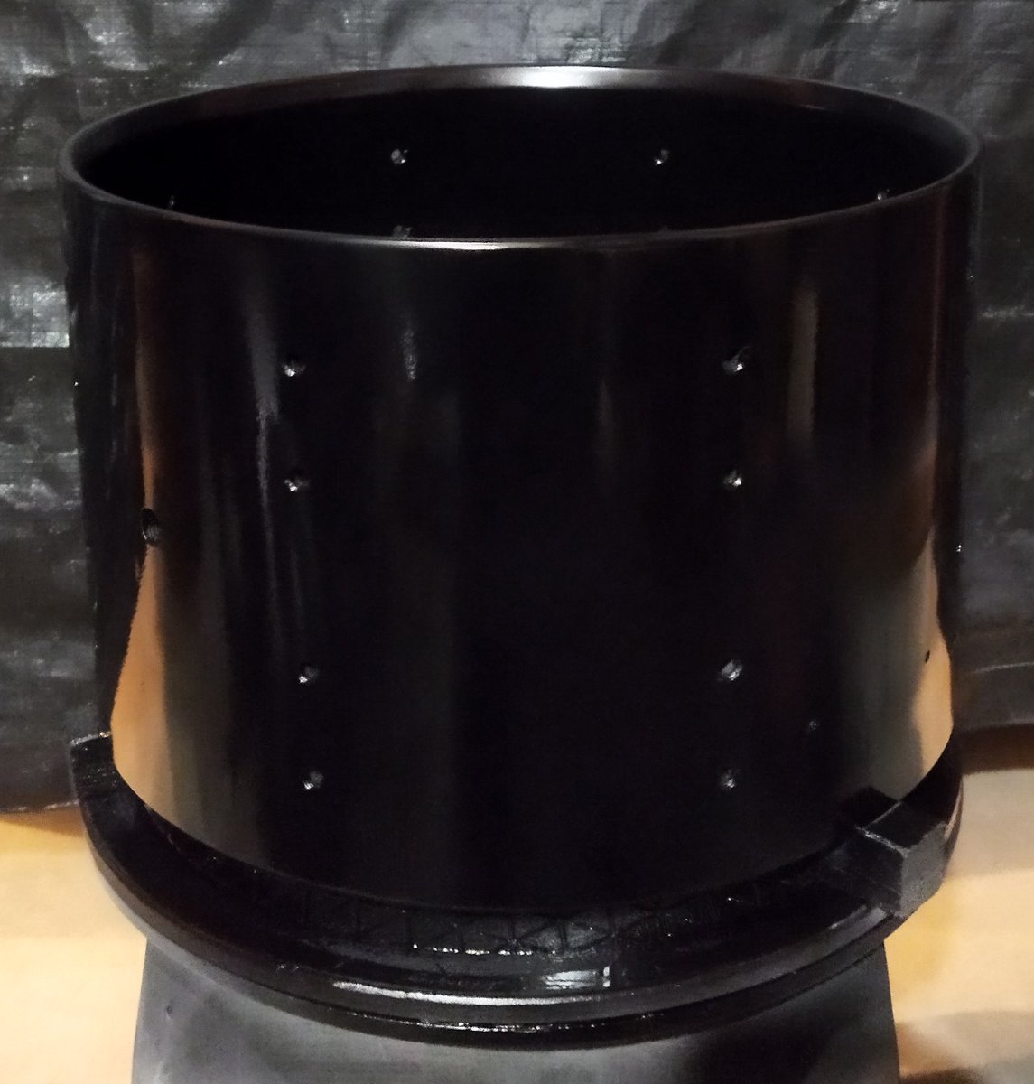 塗装が終わりました。

24時間以上寝かせて
しっかり乾燥させます。