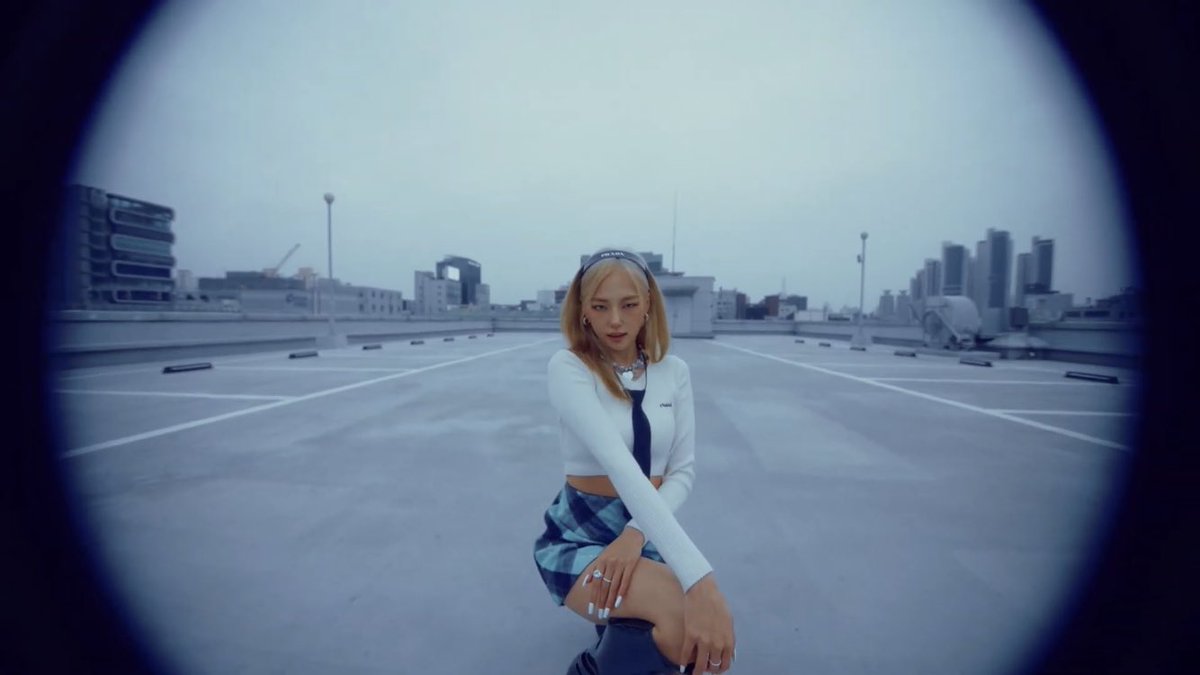 LOOKSCLC's tweet photo. YEEUN SOLO DEBUT

#CHERRYCOKE #YEEUN
#THE_BEGINNING #장예은
@superbellcom #CLC https://t.co/5rF43g2apf