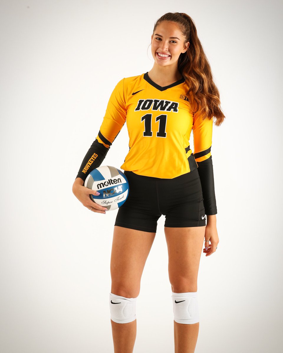 Sexy Pics on Twitter: "University volleyball coed"