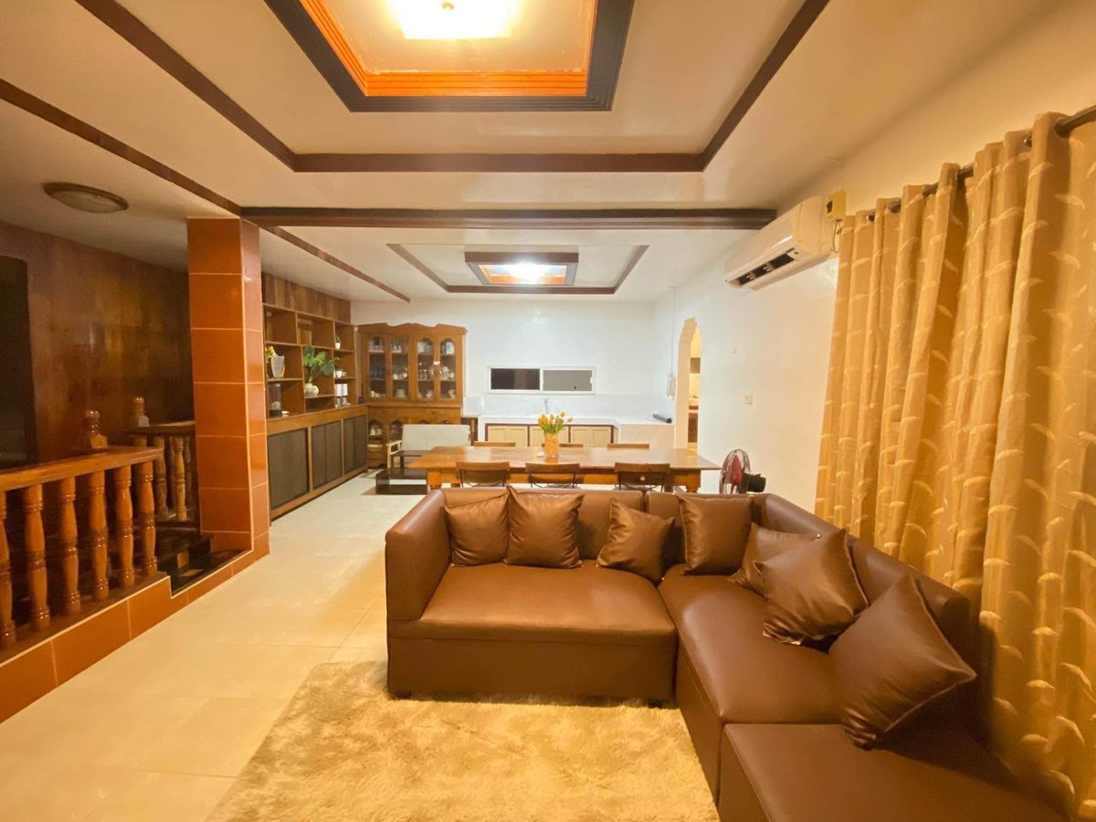 Hello everyone! Our house in Siargao is open for rental. It can accommodate 5-8 people and has an affordable rate. For inquiries and/or reservations, please free to send me a message! 💛