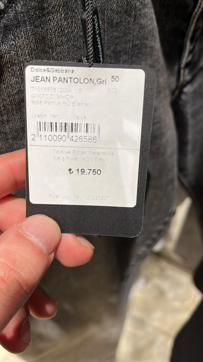 Umarım 19 lira 75 kuruştan bahsediyorlardır.. 
Aksi takdirde komik değil çünkü.