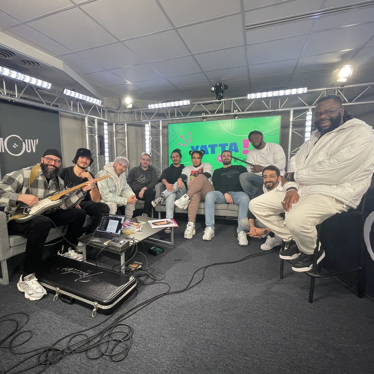 Fayss_Nekketsu's tweet photo. J’ai l’honneur et le plaisir de vous annoncer que YATTA ! devient la première émission 100% #manga de la bande FM !  Retrouvez nous dans toute la France sur l’antenne de mouv’ tous les dimanches de 21h à 23h. Merci à mon equipe pour le travail, merci à @mouv pour la confiance 🙏🏼 https://t.co/sOxE955kOQ