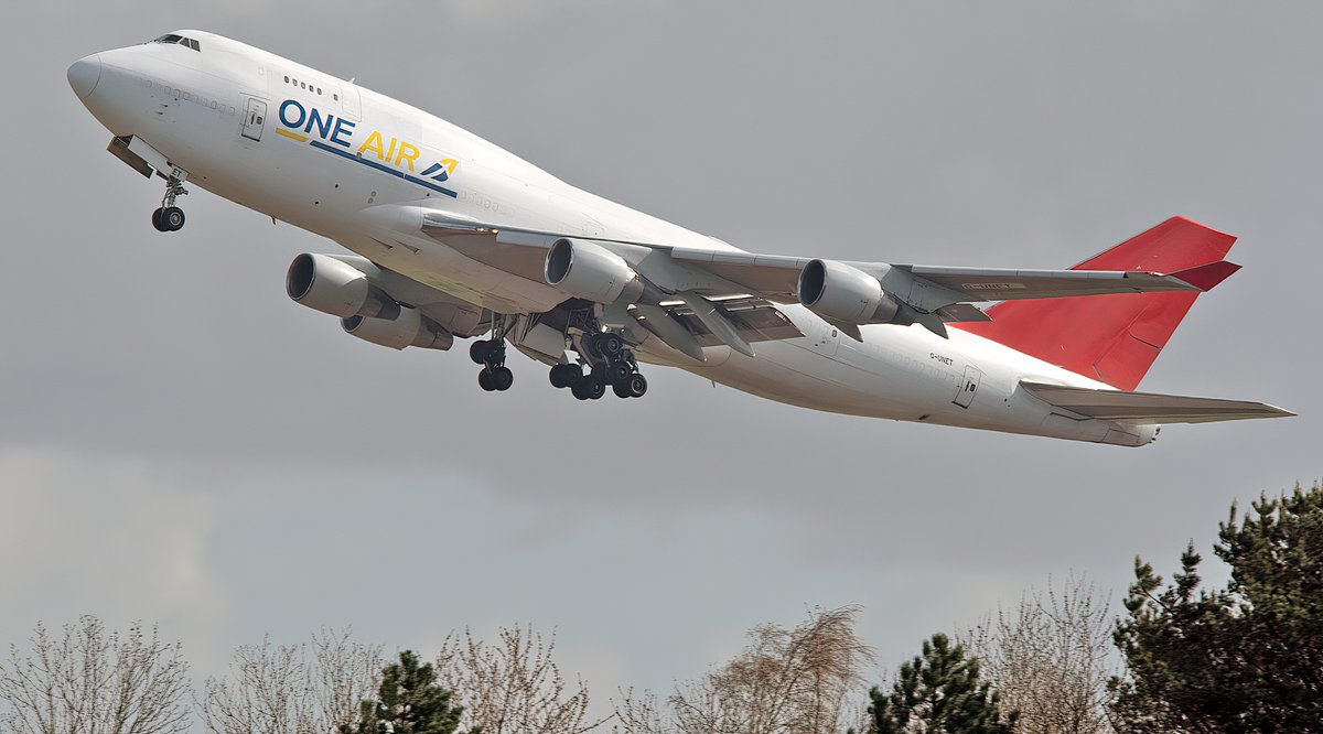 SouthWalesAG's tweet photo. One Air B744 G-UNET "Hampton 401" getting airborne this morning on its way to Shannon on the first of two flights to the Emerald Isle today. https://t.co/kRAjQBS1Q1