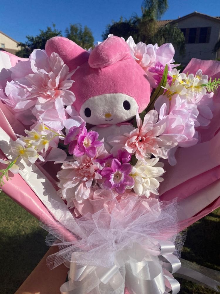 webarebuddies's tweet image. ding dong!
a package has been sent to you! 📦

to: @slash3rbf
from: papa 🫀
message: i love you so much, please enjoy these my pretty dollie!! 💗