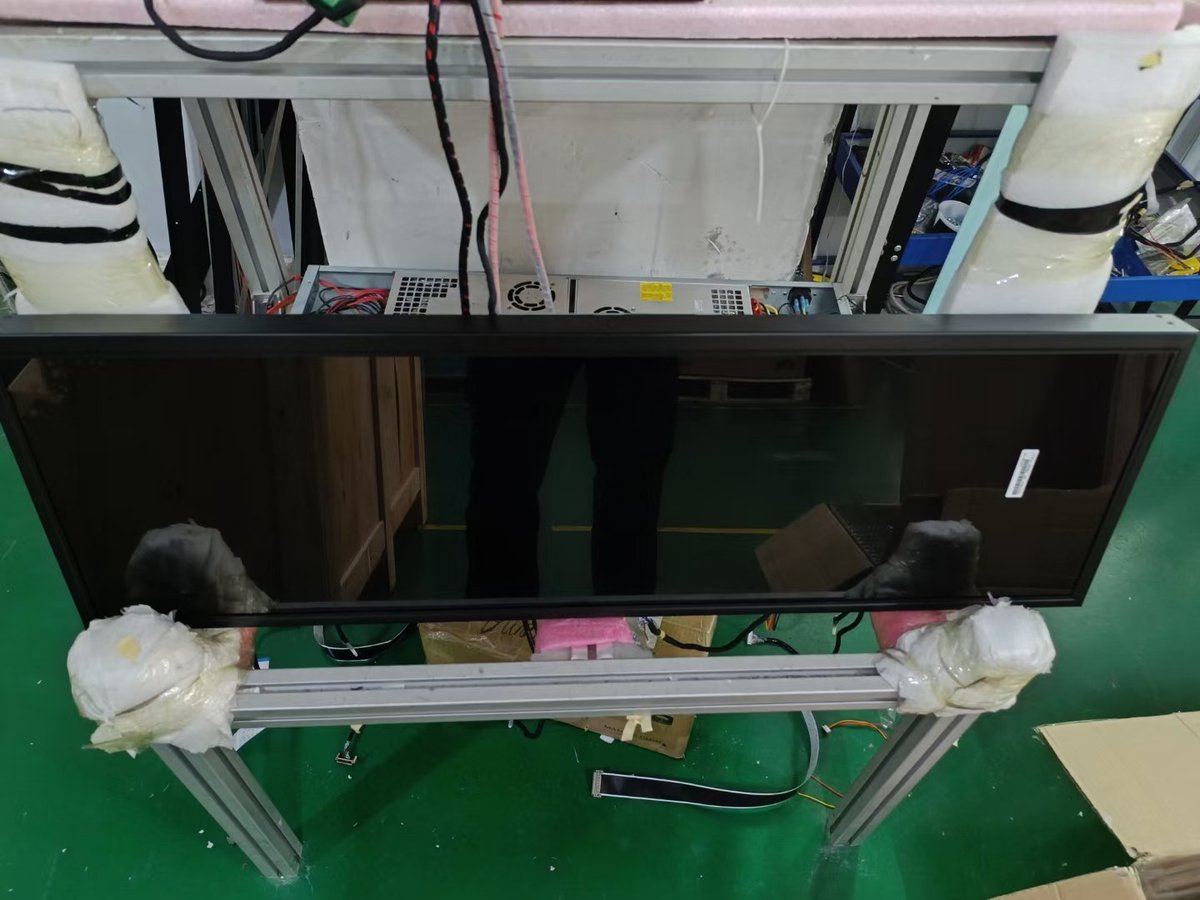 Samidisplay2023's tweet image. 37.6 inch high brightness 4000nits wall mounted digital signage display, power 170W only.
Welcome to visit our website samidisplay.com / samiscreen.com to learn more.
#highbrightnessscreen #walldisplay #screen #signage