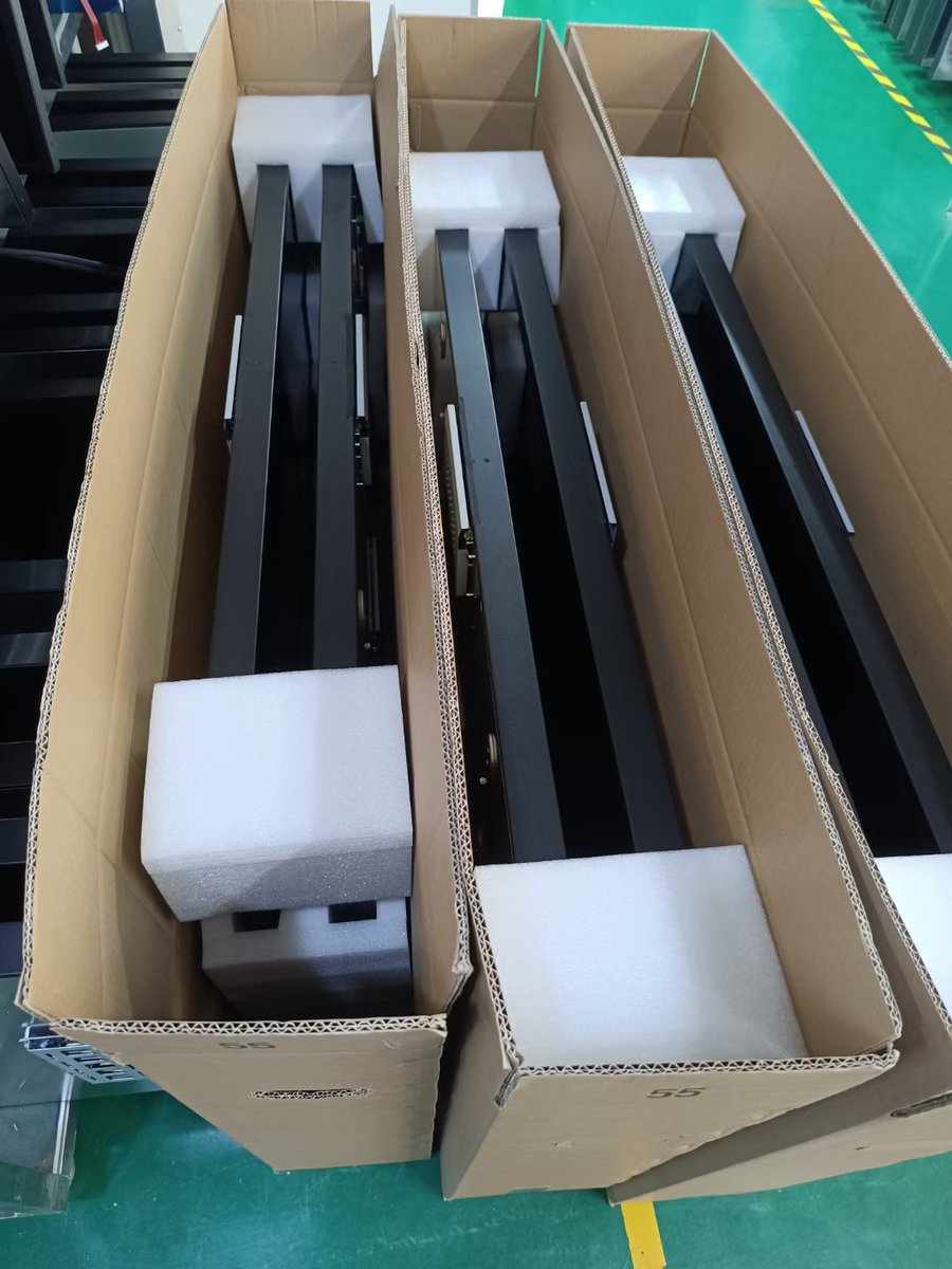 Samidisplay2023's tweet image. 37.6 inch high brightness 4000nits wall mounted digital signage display, power 170W only.
Welcome to visit our website samidisplay.com / samiscreen.com to learn more.
#highbrightnessscreen #walldisplay #screen #signage