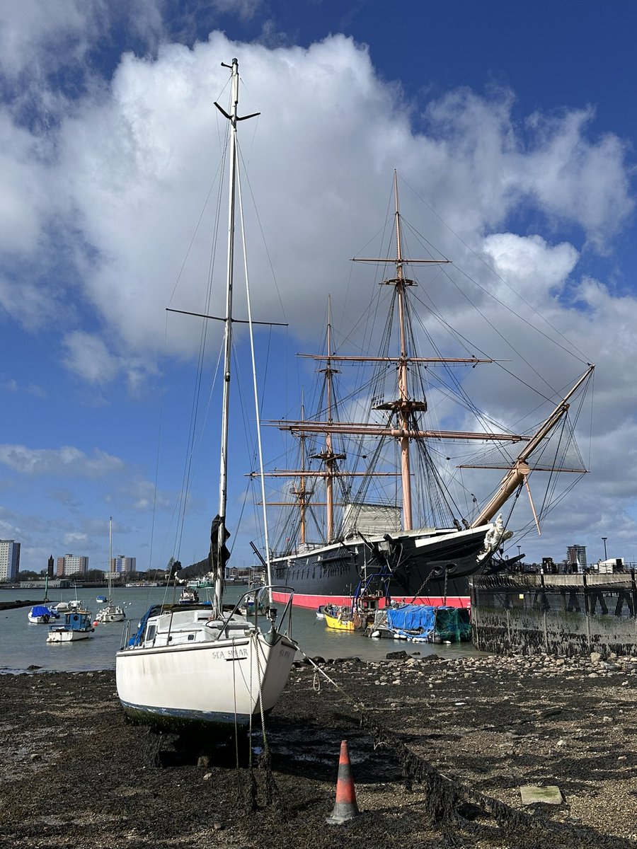 The older I get the more I am certain that I could never live anywhere else. This is home. It's eccentric, glorious and being here makes me happy.