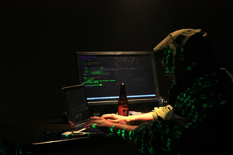 CoinKurier's tweet photo. Laut ersten Berichten des Blockchain-Sicherheitsunternehmens PeckShield sind zwei der beliebtesten dezentralen Finanzprotokolle (DeFi) von Ethereum, Aave und Yearn Finance, von einem Exploit betroffen. Das Unternehmen richtete einen Tweet an Aave mit

https://t.co/sKuhHbP3S6 https://t.co/afcJCR3PFh