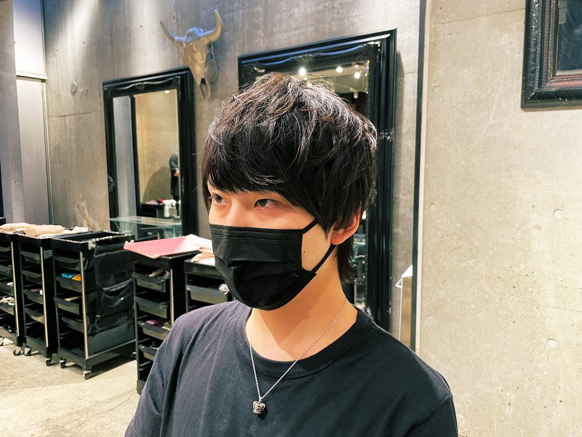 u_taka_IIDX's tweet photo. 頂上決戦2023に向けて髪整えてもらいました👌

▫️サロン：髪質改善と縮毛矯正の専門店 ENORE青山
▫️メニュー：弱酸性縮毛矯正+カット
▫️担当：遠藤さん https://t.co/C8nmqUcmit