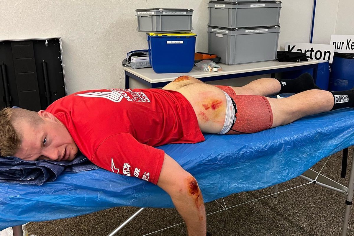 motocrossnice's tweet photo. british rider paul jones after the fella from vital been to visit #helikesitrough #pooroldboy -PL https://t.co/8XvpJY6O4X