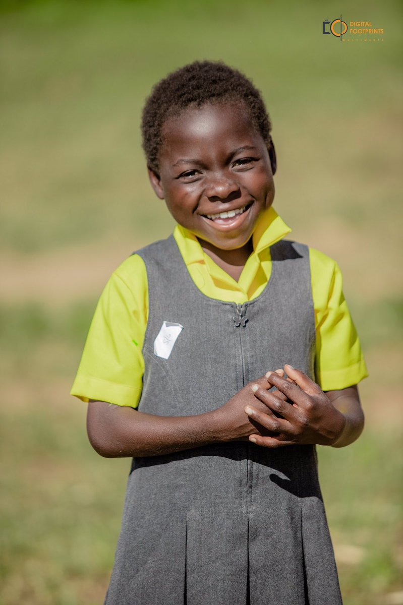 ChisoTravels's tweet photo. “All kids need is a little help, a little hope and somebody who believes in them.” – Magic Johnson

Happy Thursday 
#hopeforthefuture #hope #dreambig #dreamteam #believe #success #brightfuture #helpingothers #thursday #smile #Christ #love #happiness #better #betterlife https://t.co/G9zxfaddZV