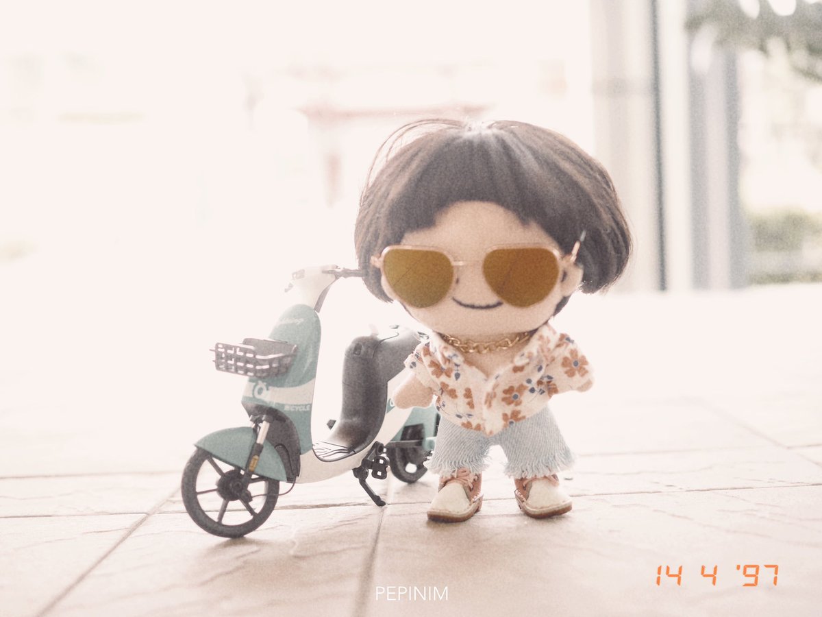 pepinim_herkids's tweet photo. สงกรานต์ปีนี้ ซิ่งกับพี่ฉักวัยรุ่น Y2K 

#nimminiworld #เล่นกับชัคกี้ #เพื่อนเพื่อนผมรถแรงจัด https://t.co/4uRrEBWvNF