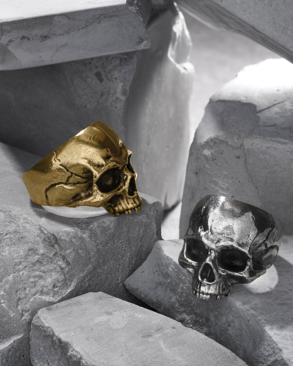 AskEmblaStore's tweet photo. Memento mori melded from 925 Sterling Silver. Slip on this skulled statement for a touch of demi-fine ferocity.

Add our Cranium Ring to your collection at https://t.co/T09TgG0ksH.

-

#askandembla #askemblastore https://t.co/8i7dgUZtDs