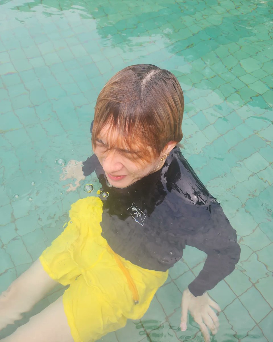 gunnapatn's tweet photo. Happy Songkran festival krub🥳
มีความสุขกับวันปีใหม่ไทยนะค้าบ ใครกลับบ้านขอให้มีความสุขกับครอบครัว ใครออกไปเที่ยวขอให้ enjoy ทุกที่น้า แต่ว่า มีสติ เที่ยวปลอดภัยกันทุกคนนะครับ🙏 https://t.co/Ee0C32eiZo