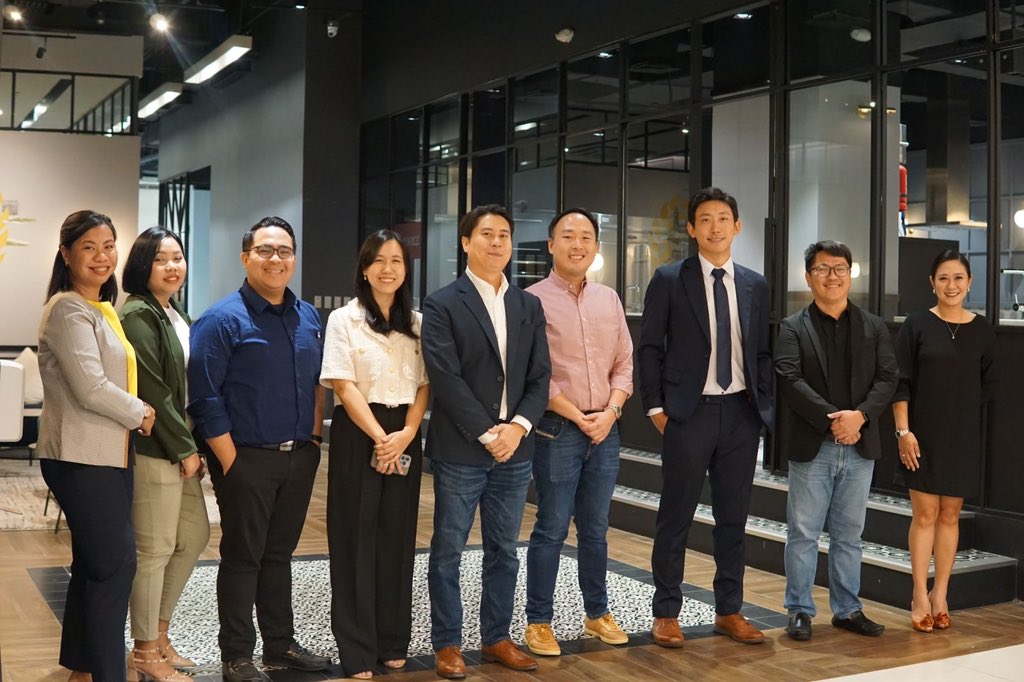 cayluminstitute's tweet photo. We are pleased and honored to announce that Caylum has officially partnered with @EnderunColleges and @enderunxtension to further develop their Capital Markets course and the Financial Management program under the school. 

Full details here: https://t.co/LPpLL03RCS https://t.co/eJO8Cn1dNU