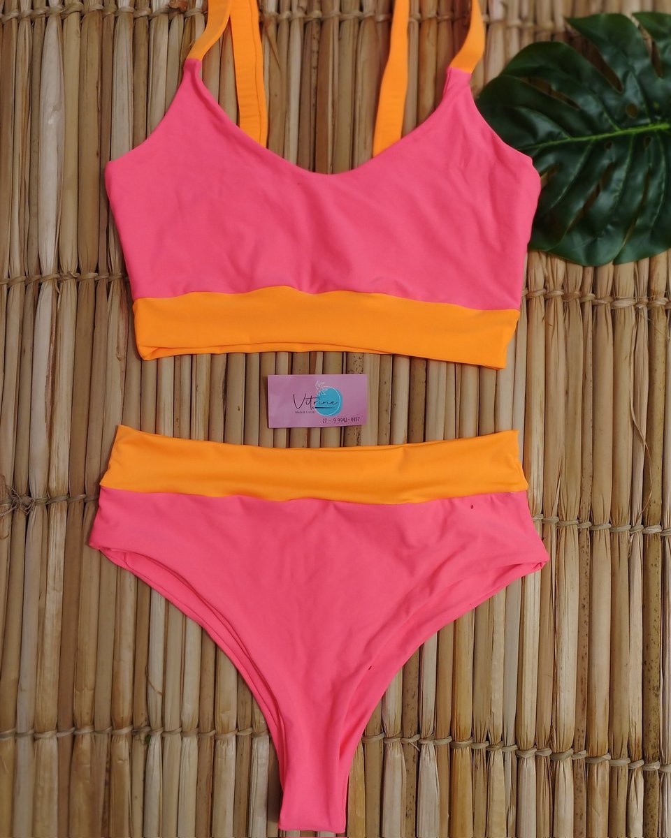 _CinthiaMattos's tweet photo. Biquíni com alças largas, perfeito para quem tem seios grandes, parte de baixo cós alto com uma pala de destaque para afinar a cintura.
🏖️👙
#biquini
#modapraia
#biquiniplussize https://t.co/TXpqrEkN70