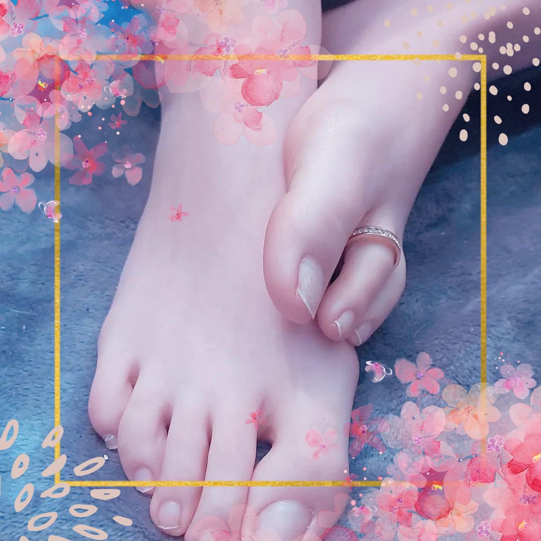 AyIriisBlog's tweet image. #pies #post #anillo