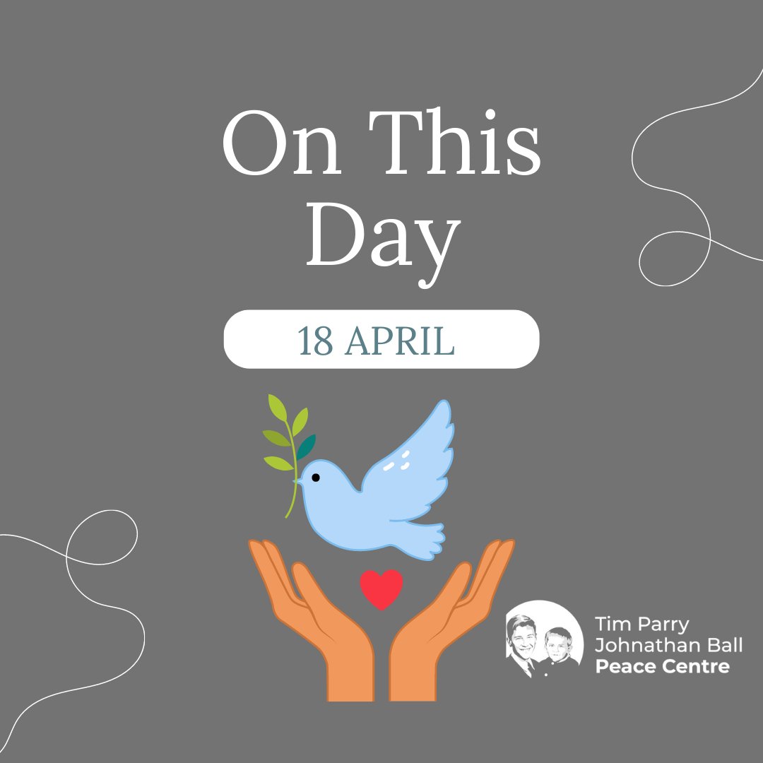 On this day we remember Lyra McKee she was shot while covering a riot she was reporting on in Londonderry on Thursday 18 April.

Her death had a big impact, not just in the UK, but around the world. Lyra was a reporter, writer and an LGBT rights campaigner. #peace #Writer