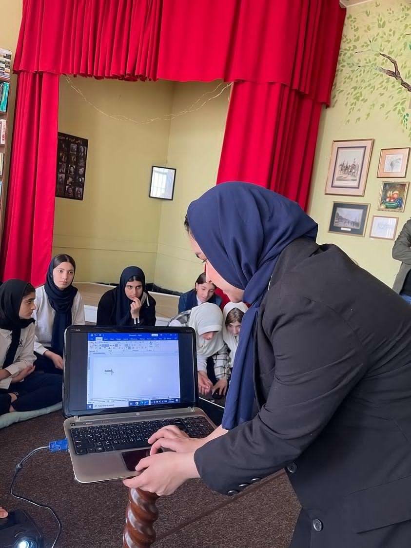 Tarza's generosity and expertise made our day! She generously gave her time and talent to teach our eco-girls about coding and how to use technology to make a difference in the world. Thank you, Tarza Jala, for inspiring the next generation of female coders and innovators. #KRI