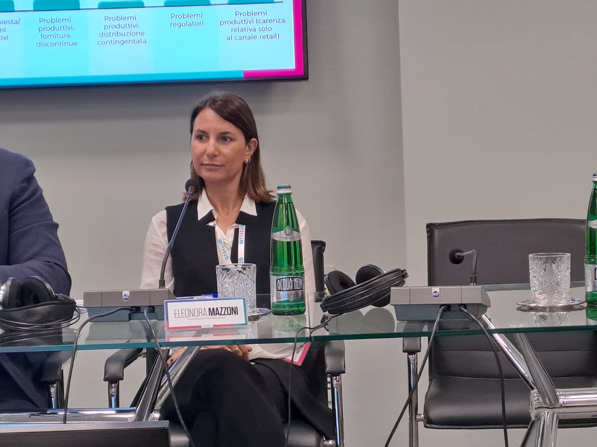 📢 In corso a Roma #Salute23, evento organizzato da Withub. 

🗣️ Interviene nel panel "Strategia farmaceutica europea: dalla #sicurezza degli approvvigionamenti alla #sostenibilità ambientale del settore" anche la direttrice area Innovazione I-Com <a href="/EleMazzoni/">Eleonora Mazzoni</a> 👇🏻