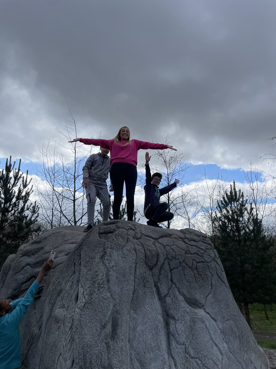 InclusionTeamSM's tweet photo. @StMungosAcademy day trip to Cunningar Loop https://t.co/cXW871j8Dk