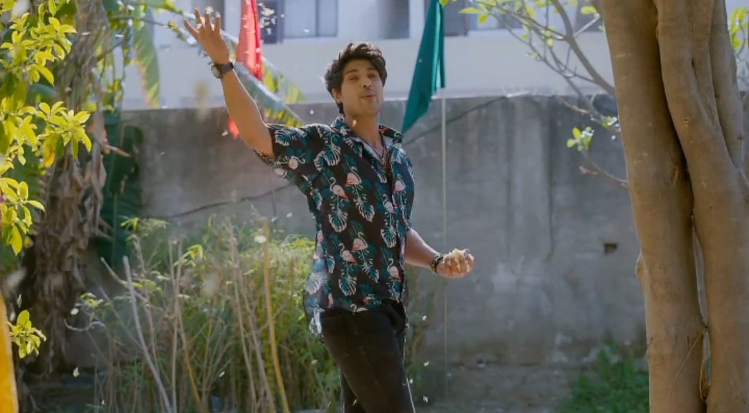 VIMLESH49899289's tweet photo. This scene was so so cuteee 🥺🫶🏻hamara pyaara jahaan 💟

#Ankitgupta #jahaan #JahaanKiJunooniyatt @ankit_gupta611 https://t.co/OVZBSoa6Zy