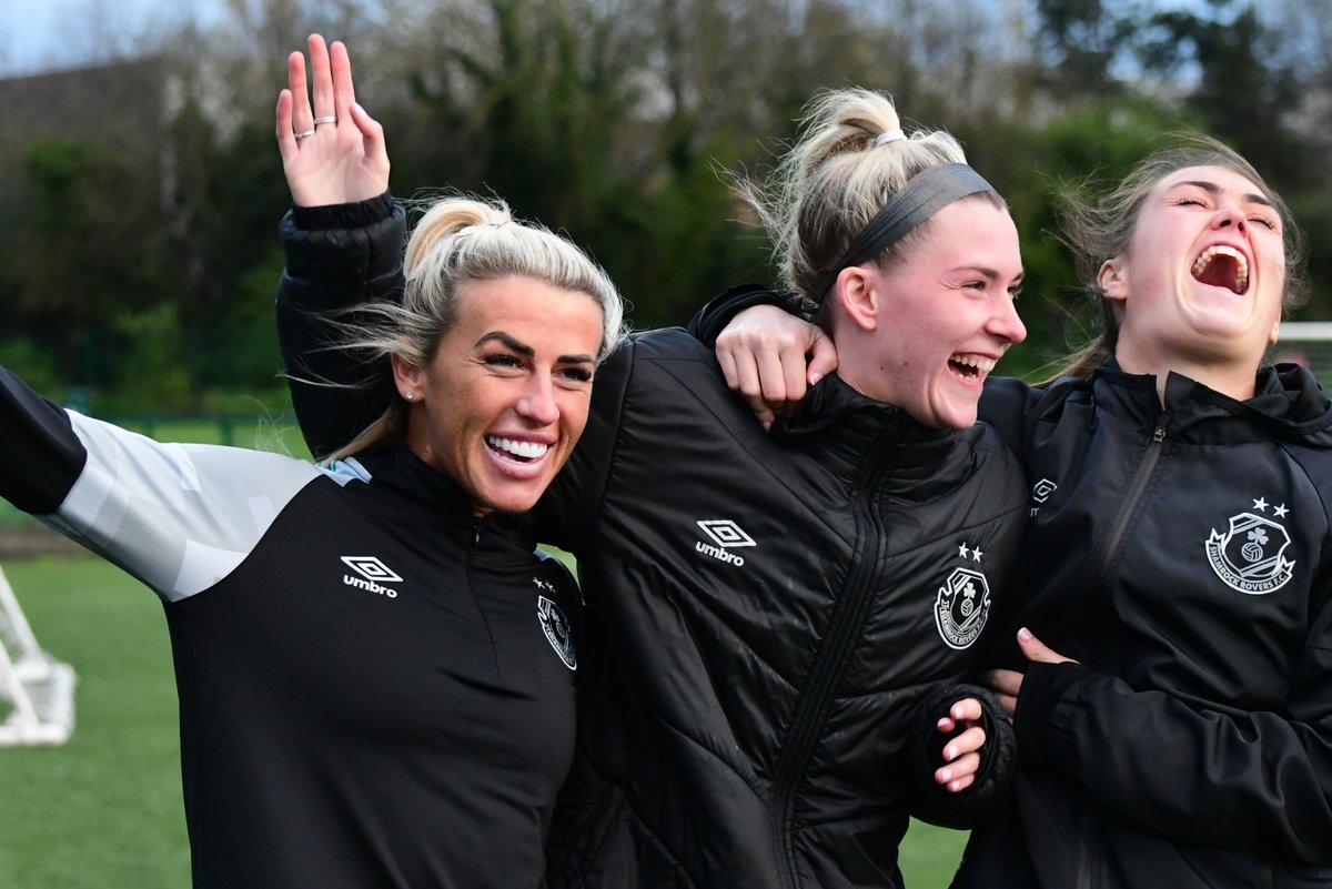 Team spirit 💯

Caption this 😁