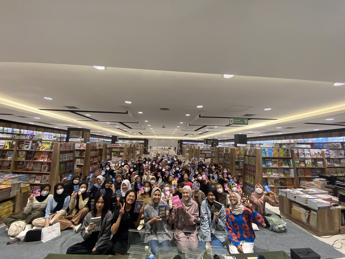 txtdaripenerbit tweet media