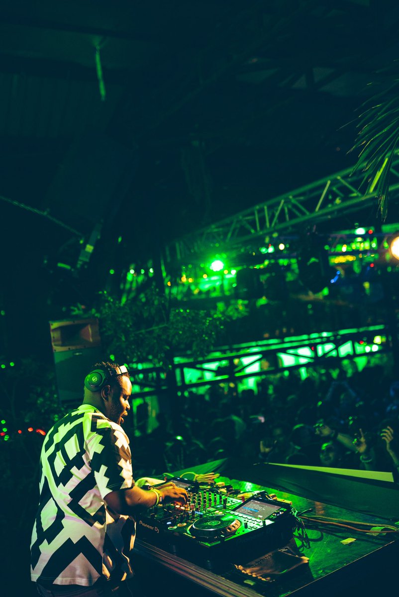 gondwana_Ke's tweet image. Details for our next showcase will be up soon, until then #KeepItLite &amp;amp; keep streaming our Sazile remixes available on all platforms. 

📸: @CraigKitiliCj 
📍: @AlchemistBar254 
🍻: @tuskerlite 

#GondwanaKe #KeepItLite #PeopleOfDwa