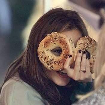 <a href="/AlnariDhanan/">Dhanan Alnari</a>