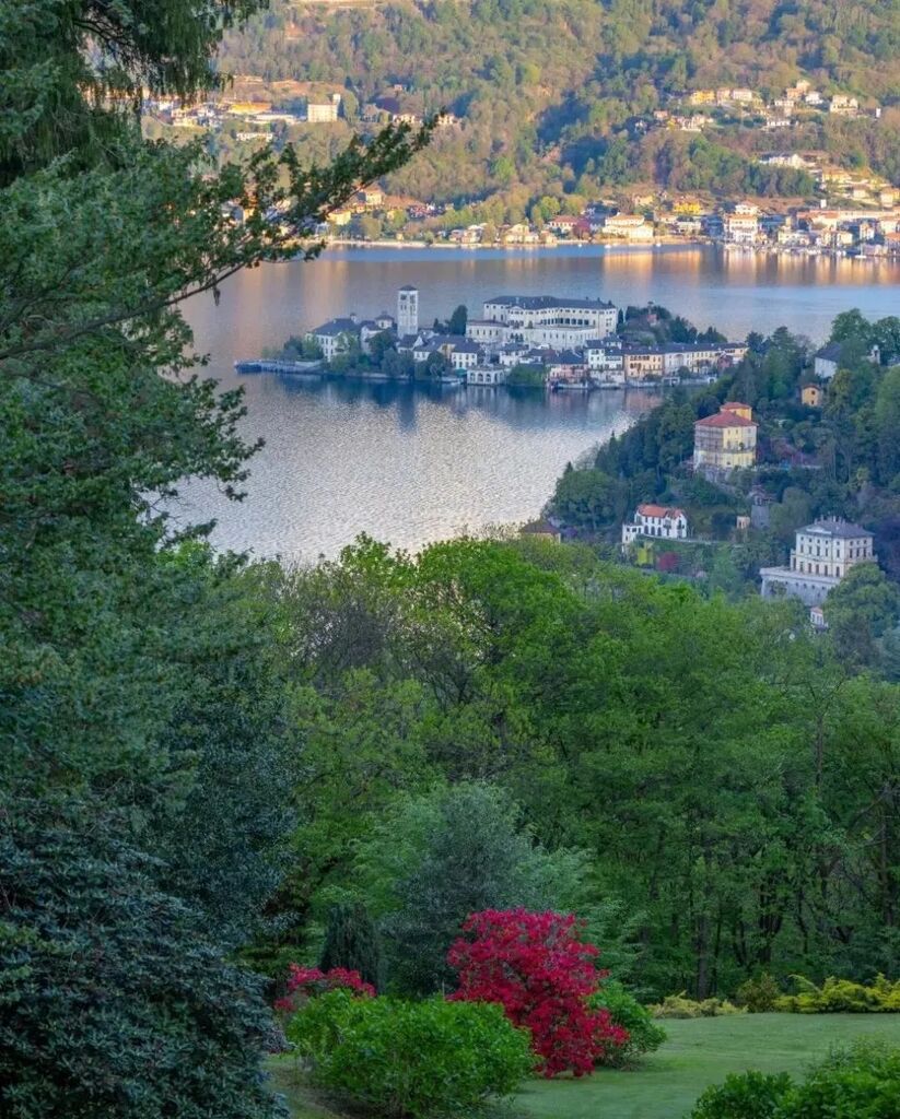 ig_piemonte's tweet photo. presenta
š#Vacciago
Giardino Lorella
AUTORE @giardinolorella
.
LOCAL MANAGER @guidaturisticanovara.it
TAG #ig_novara #novara
MAILĀ piemonte@igworldclub.it
SOCIAL
⢠https://t.co/e3pQ6zcRUA
⢠Twitter @ig_piemonte
HUB @igworldclub
COUNTRY @ig_i⦠https://t.co/KFFgWMb7Os https://t.co/mnY5wzsvW8