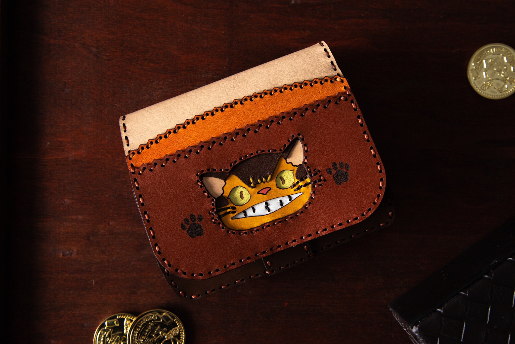 【送料無料】ジブリの大倉庫限定品　ショートウォレット/オリジナルネコバス ジブリパーク限定 オジャガデザイショートウォレットネコバス
