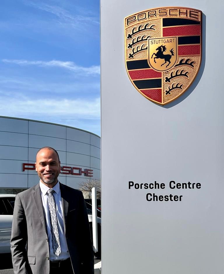 CooperSolutions's tweet image. Quinncy &amp;amp; Gabriel have been installing FullControl at Porsche Centres Chester &amp;amp; Exeter.

Gain complete control over your used car stock with FullControl. 

#fullcontrol #saas #wereonit #usedcarstock #automotiveindustry #porsche

coopersolutions.co.uk/public/cooper-…