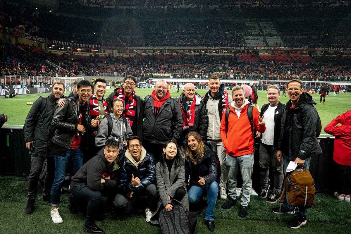 animocabrands's tweet photo. Moreover, the winners also indulged in a VIP weekend experience in Milan packed with activities, including private tours of famous landmarks like the Duomo Di Milano and dining at some of the city's finest restaurants. A huge success in bringing #NFT utilities to real life! 🎉 https://t.co/4RGPx8IUxb