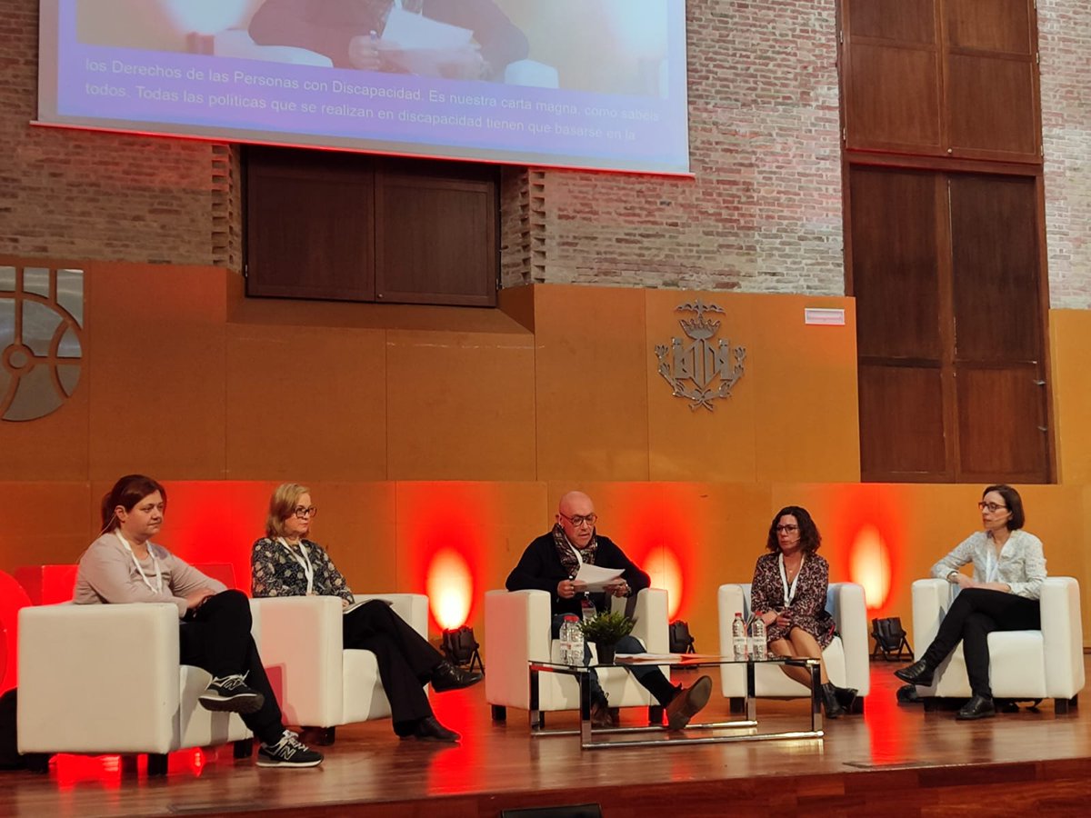 SaludMentalVAL's tweet photo. 𝗜 𝗙𝗼𝗿𝗼 𝗱𝗲 #Empleo 𝗽𝗮𝗿𝗮 𝗽𝗲𝗿𝘀𝗼𝗻𝗮𝘀 𝗰𝗼𝗻 𝗱𝗶𝘀𝗰𝗮𝗽𝗮𝗰𝗶𝗱𝗮𝗱 de @GVAlabora
#ASIEM ha participado en una mesa redonda y las usuarias de #PilotemCV e #ItinerariosSociolaborales han hecho entrevistas💪🏻
Proyectos financiados por: #NextGenerationEU #FSE+2021-2027 https://t.co/6B38I6MZYc