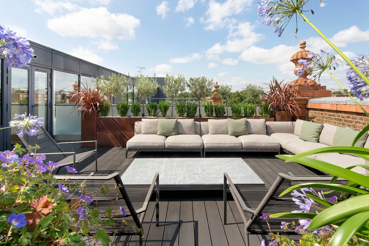 Harrods Estates tweet media