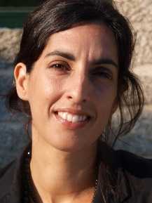 Lectura de tesi de Carmela Artime sobre la representació de la Guerra Civil en la novel·la gràfica (2005-2015). Sessió en línia oberta a la comunitat acadèmica. <a href="/identicatUOC/">IdentiCat UOC</a> <a href="/UOCartshum/">UOC Arts Humanitats</a> 
Dilluns 17 d'abril ⏰10:00
blogs.uoc.edu/literaturacat/…