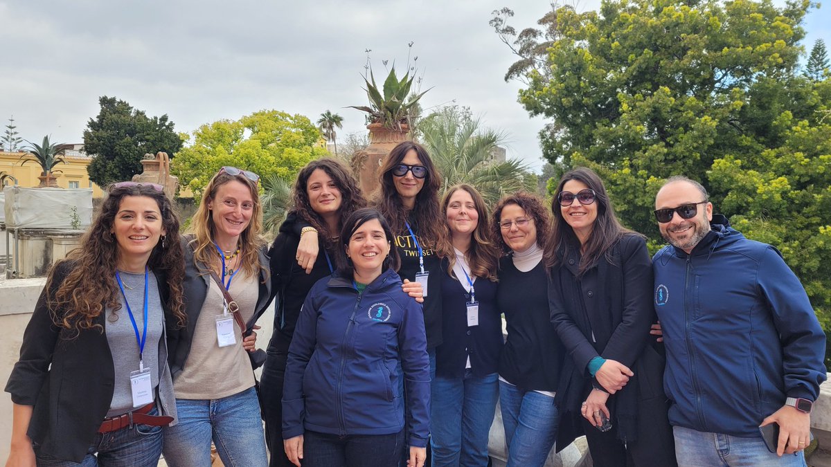 The Calabria Marine Centre #CRIMAC at the #Integrative #Marine #Ecology Department Retreat! 

<a href="/stylasterids/">Daniela Pica</a> <a href="/valecosta83/">Valentina Costa</a> <a href="/PennesiChiara/">Chiara Pennesi</a> <a href="/Dr_Jeffo/">Mirko Mutalipassi</a> <a href="/MedPlasticFree/">Martina Genovese</a>

#SZN #followtheseahorse