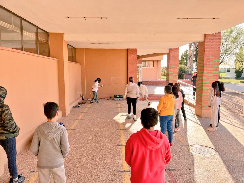 Promoción Deportiva 

El <a href="/elpradoceip/">CEIP El Prado</a> de Valdestillas aprende y disfruta con el Programa de Promoción Deportiva y los Talleres de "Iniciación a la Esgrima" dentro del Programa de Juegos Escolares, Curso 2022-2023, organizados por <a href="/DeportesDip_Va/">Deportes Diputación de Valladolid</a> , <a href="/Dip_Va/">Diputación de Valladolid</a> y <a href="/esgrimaelduque/">esgrima el duque</a>