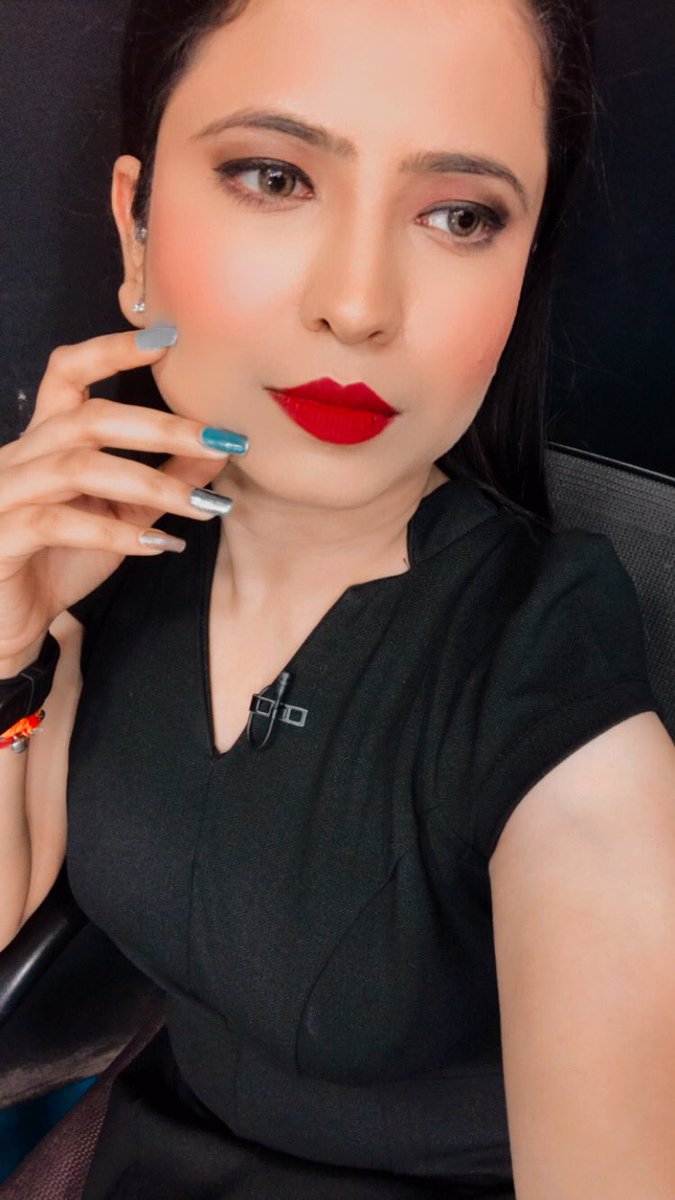 ManiSharrma's tweet photo. Hello…🖤 https://t.co/5Ky4ixYl6X