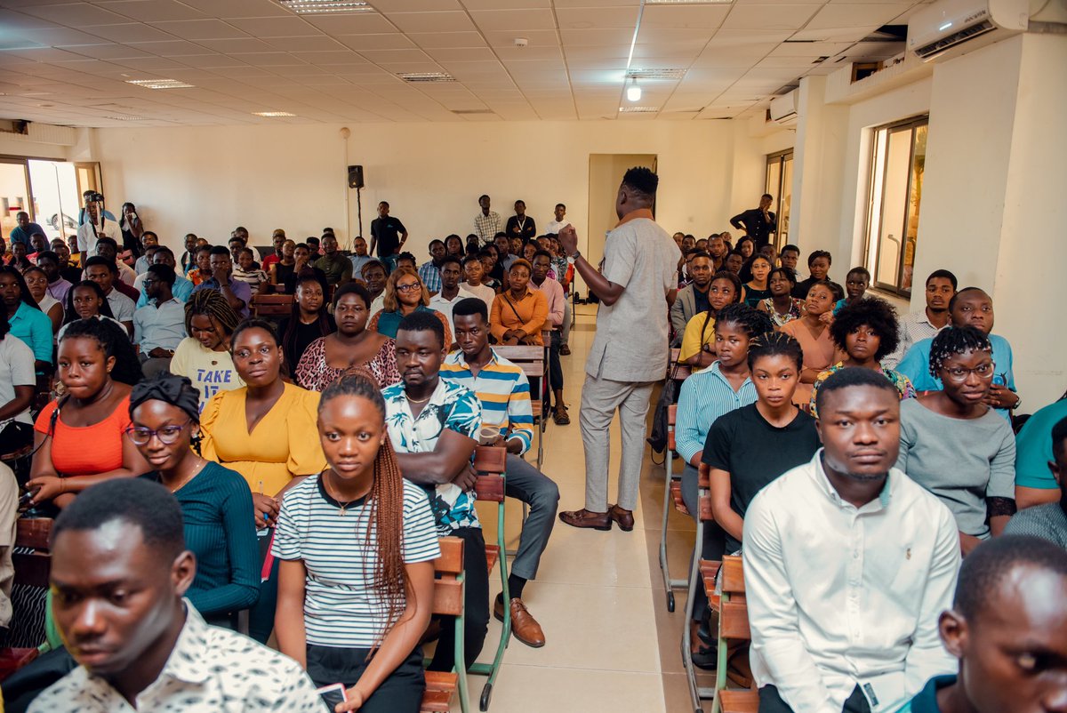 #Throwback to how i spent my birthday!

Central University felt the impact of The MBA Experience - a Masterclass for Builders & Achievers!

Love & Light❤️💡
#TheMakingOfAMogul
MBA