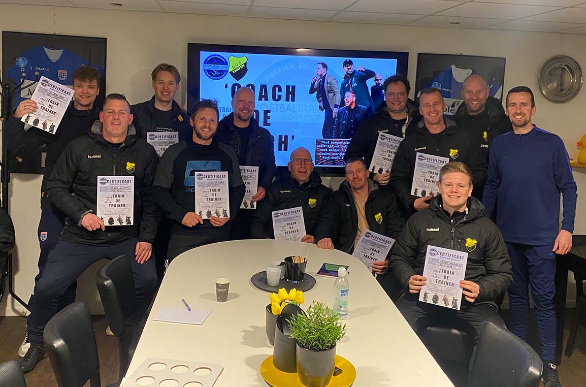 Train de trainer-cursus afgerond! Vorige week hebben de eerste 15 Dossers de cursus met succes afgerond. Vanwege het succes wordt de cursus ook volgend seizoen aangeboden door onze TrainersAcademy. #samenbeter