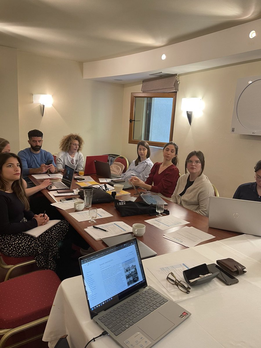 CIN__CG's tweet image. Sjajan trening o narativnom novinarstvu sa @BrankoCecen i Sašom Lekovićem.

#cincg #novinarstvo